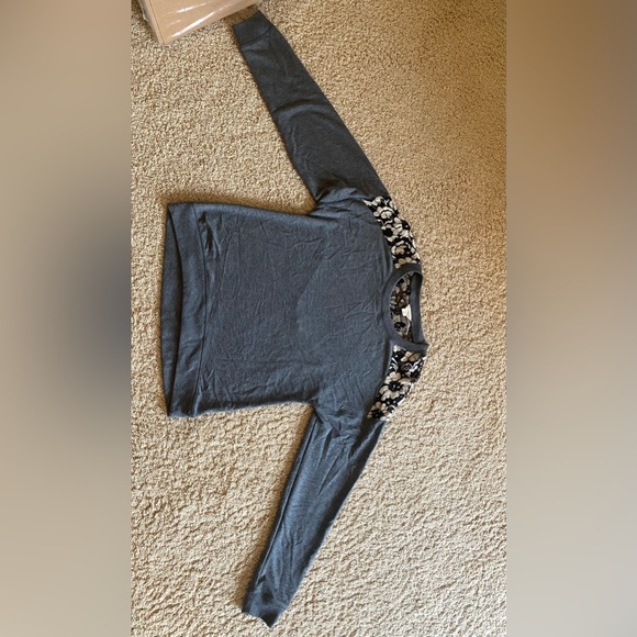 Aeropostale Gray Long sleeve, Size S - Picture 4 of 4